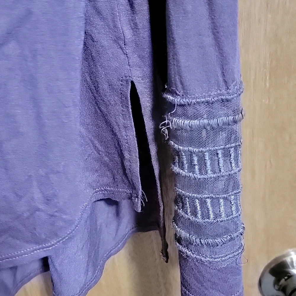 Free People Purple Shirt Size large - Picture 4 of 6